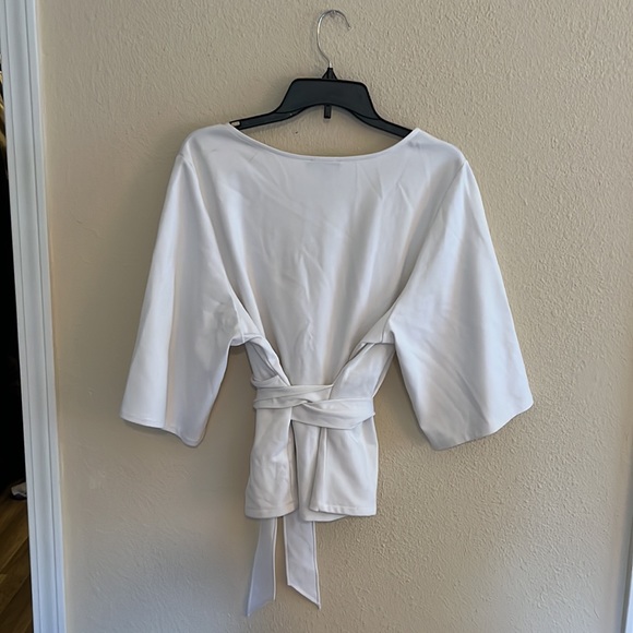 While express top - Picture 3 of 3